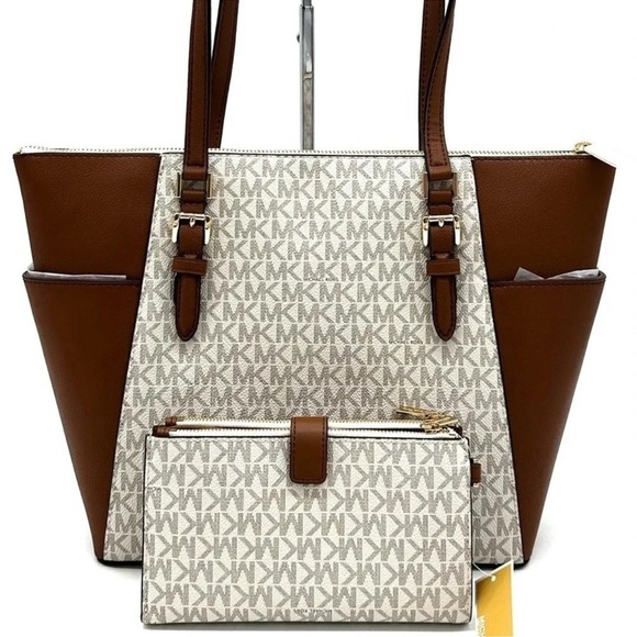 Michael Kors Large Charlotte Tote Bag & Large Double Zip Wallet Vanilla/Brown - Picture 5 of 13